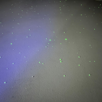 fluorescenčné náboje - svietiace v tme!