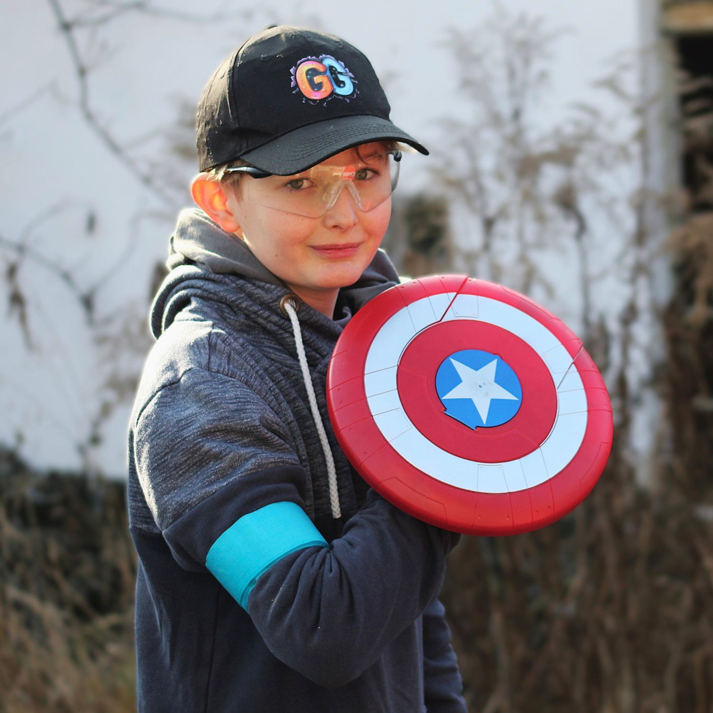 ŠTÍT A RUKA: Výhodný set pro superhrdiny